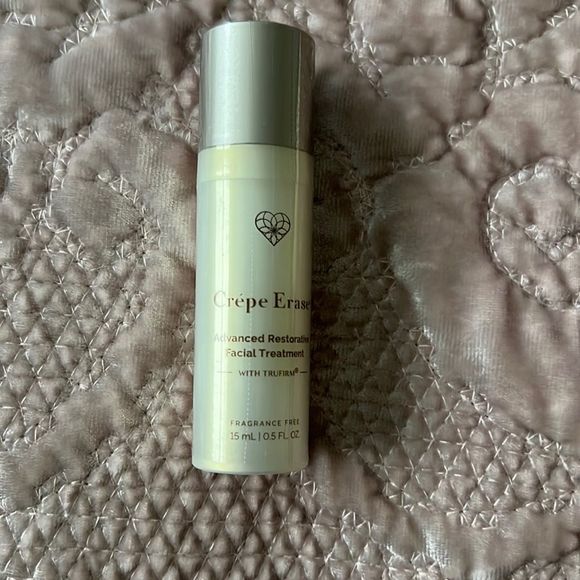 Crêpe erase Other - Crêpe erase advanced restorative facial treatment .5 ounce